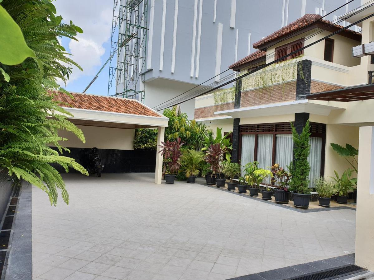 Malioboro Place Yogyakarta Exterior foto